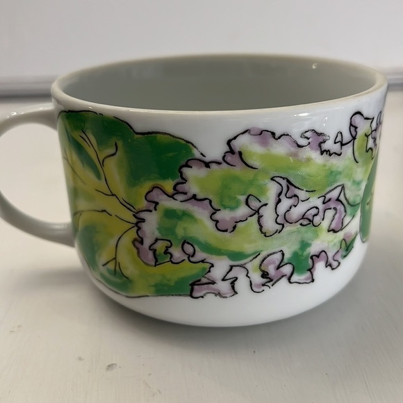 Taste Setter Sigma Coffee Soup Mug Ladybug among Lettuce - Picture 3 of 8